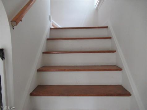 3824 E Antisdale Road South Euclid OH 44118