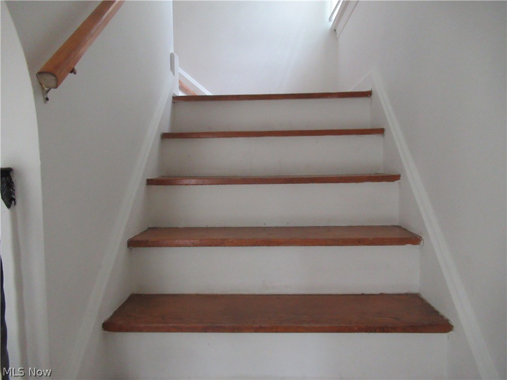 3824 E Antisdale Road South Euclid OH 44118