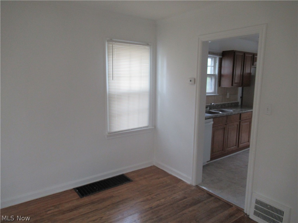 3824 E Antisdale Road South Euclid OH 44118