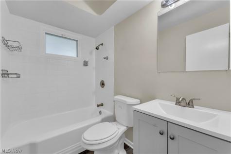 29210 Green Drive Willowick OH 44095