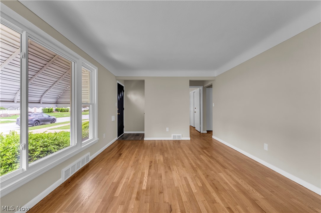 29210 Green Drive Willowick OH 44095