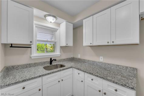 29210 Green Drive Willowick OH 44095