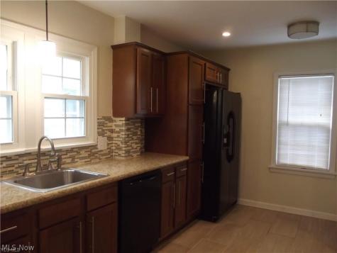 3878 Silsby Road University Heights OH 44118