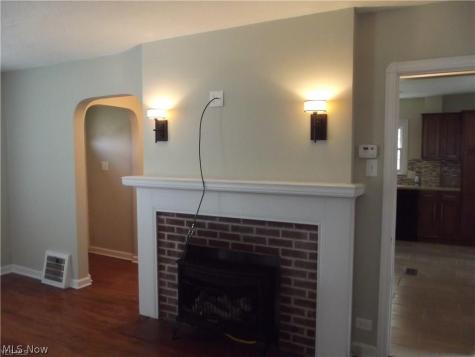 3878 Silsby Road University Heights OH 44118