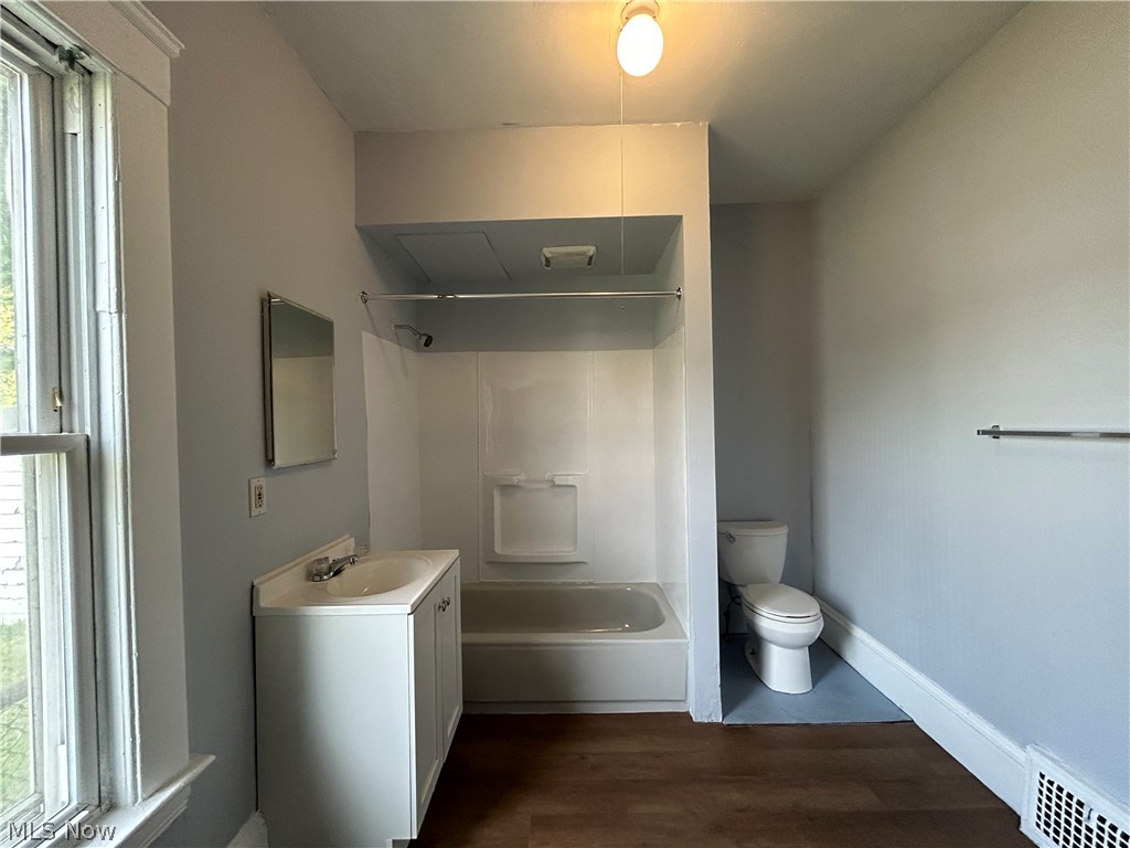 3403 Fulton Road Cleveland OH 44109