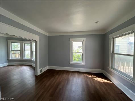 3403 Fulton Road Cleveland OH 44109