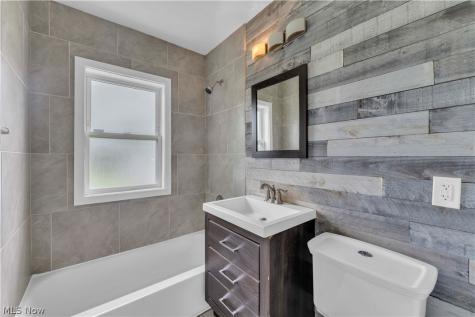 4461 W 137th Street Cleveland OH 44135