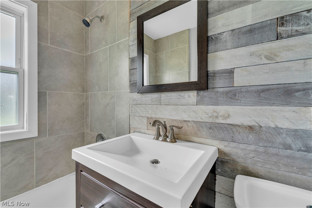 4461 W 137th Street Cleveland OH 44135