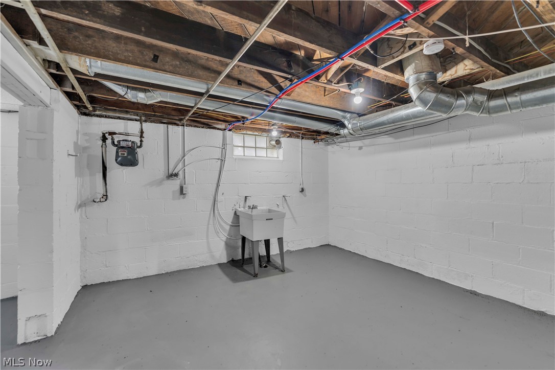 4461 W 137th Street Cleveland OH 44135