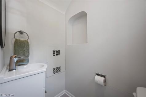 2924 Brighton Road Shaker Heights OH 44120
