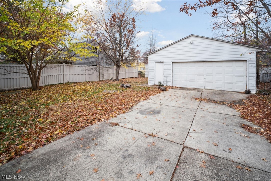 25301 Marsdon Drive Euclid OH 44132