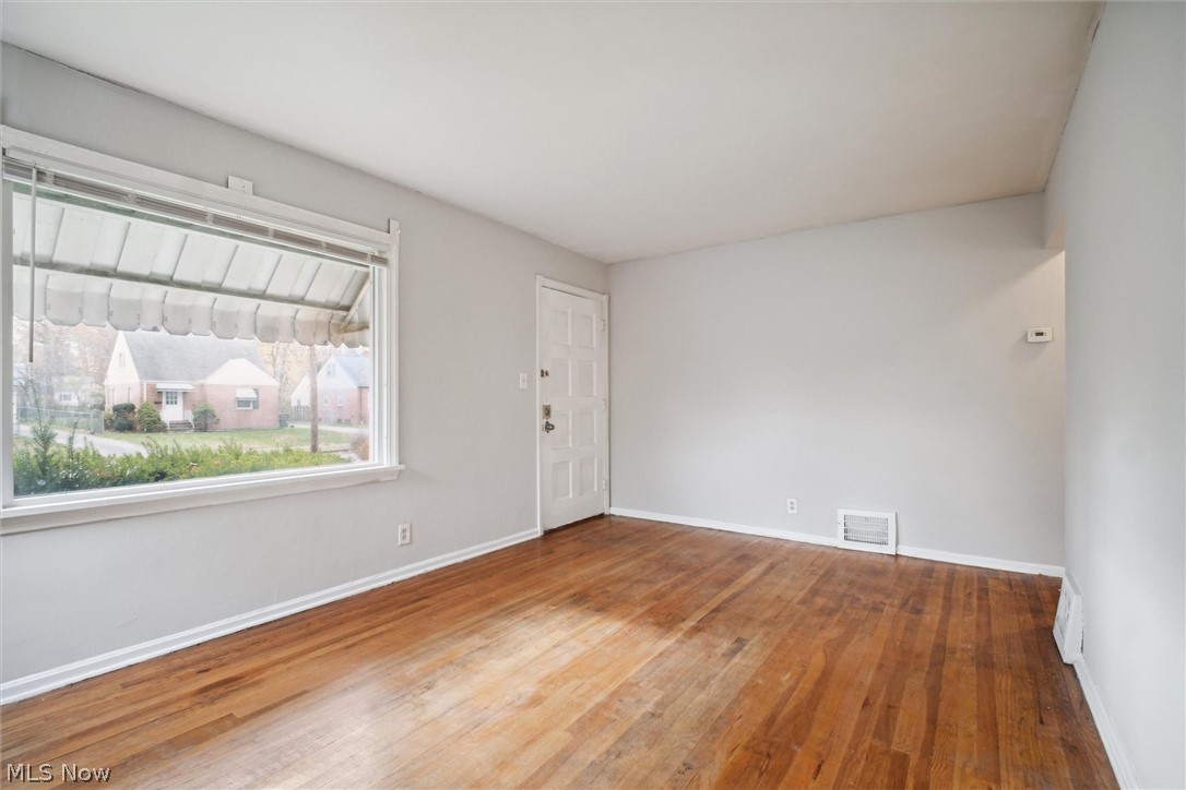 25301 Marsdon Drive Euclid OH 44132