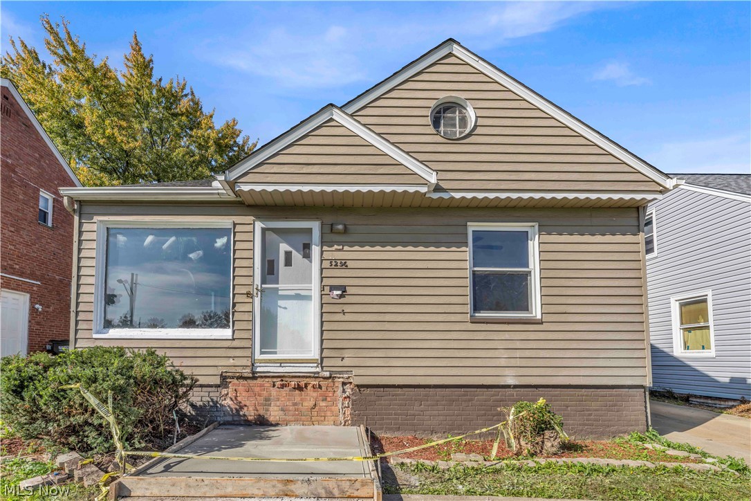 5236 E 114th Street Garfield Heights OH 44125