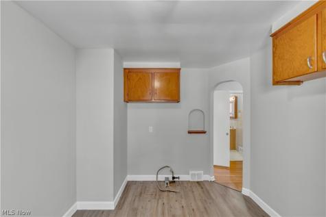 5236 E 114th Street Garfield Heights OH 44125