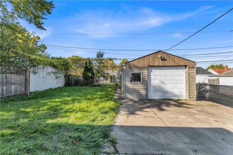 5236 E 114th Street Garfield Heights OH 44125