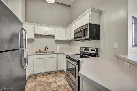 1133 W 9th Street Cleveland OH 44113
