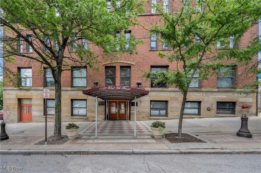1133 W 9th Street Cleveland OH 44113