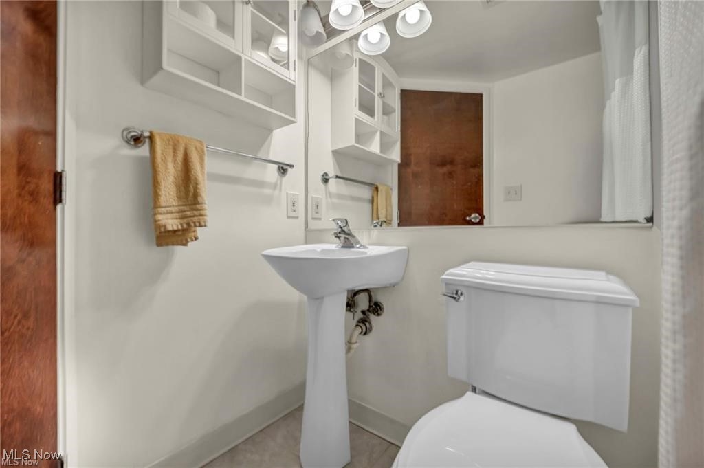 1133 W 9th Street Cleveland OH 44113