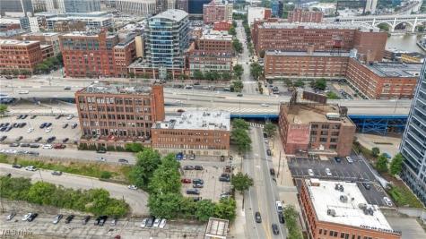 1133 W 9th Street Cleveland OH 44113