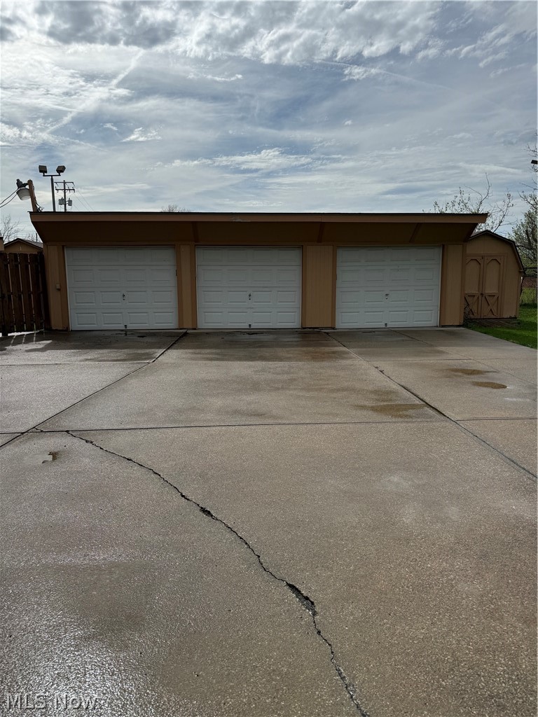 12922 Fountain Court Strongsville OH 44136