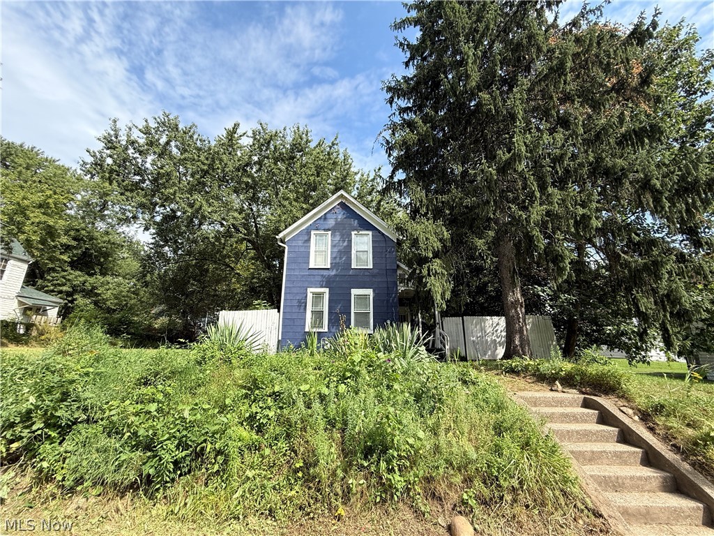 131 W Miller Avenue Akron OH 44301