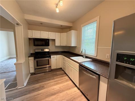 131 W Miller Avenue Akron OH 44301