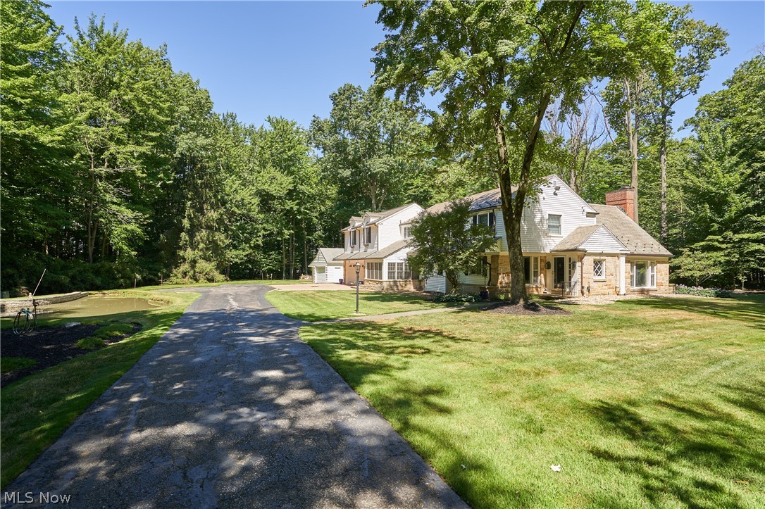 6933 Gates Road Gates Mills OH 44040