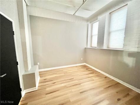 1133 W 9th Street Cleveland OH 44113