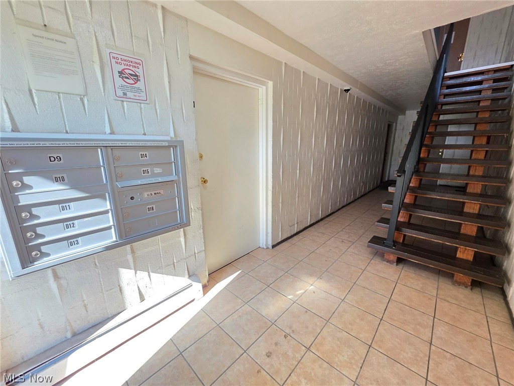 4822 Lee Road Cleveland OH 44128