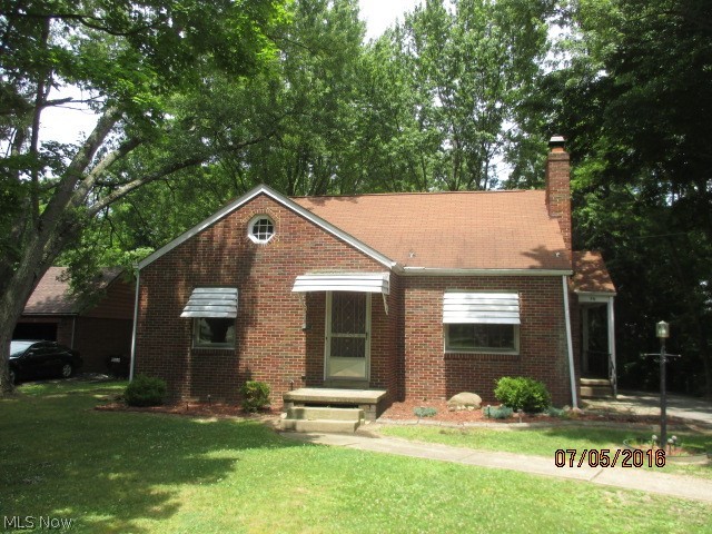 86 Ferncliff Avenue Youngstown OH 44512