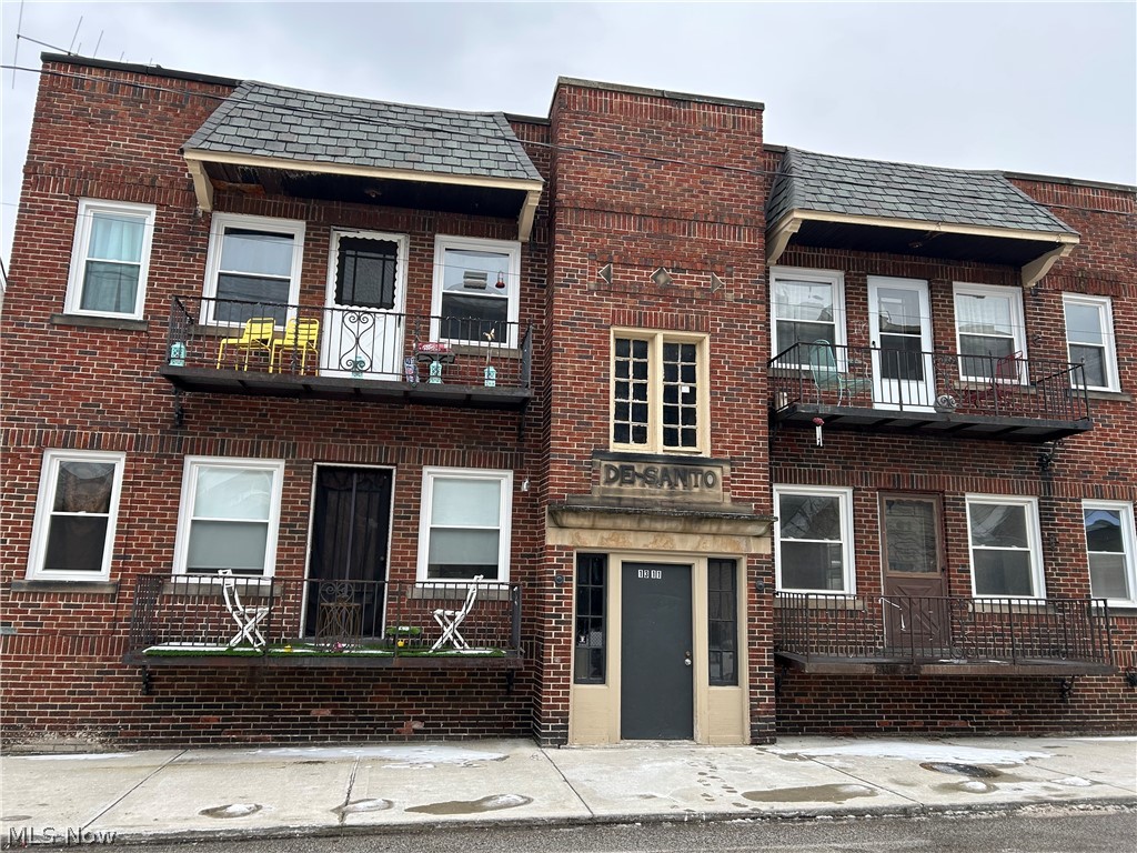 1311 W 69th Street Cleveland OH 44102