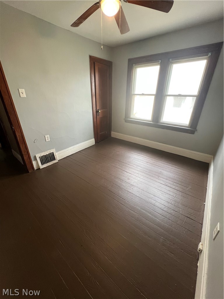 1742 Ford Avenue Akron OH 44305