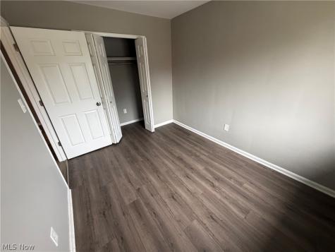 2537 Noble Road Cleveland Heights OH 44121