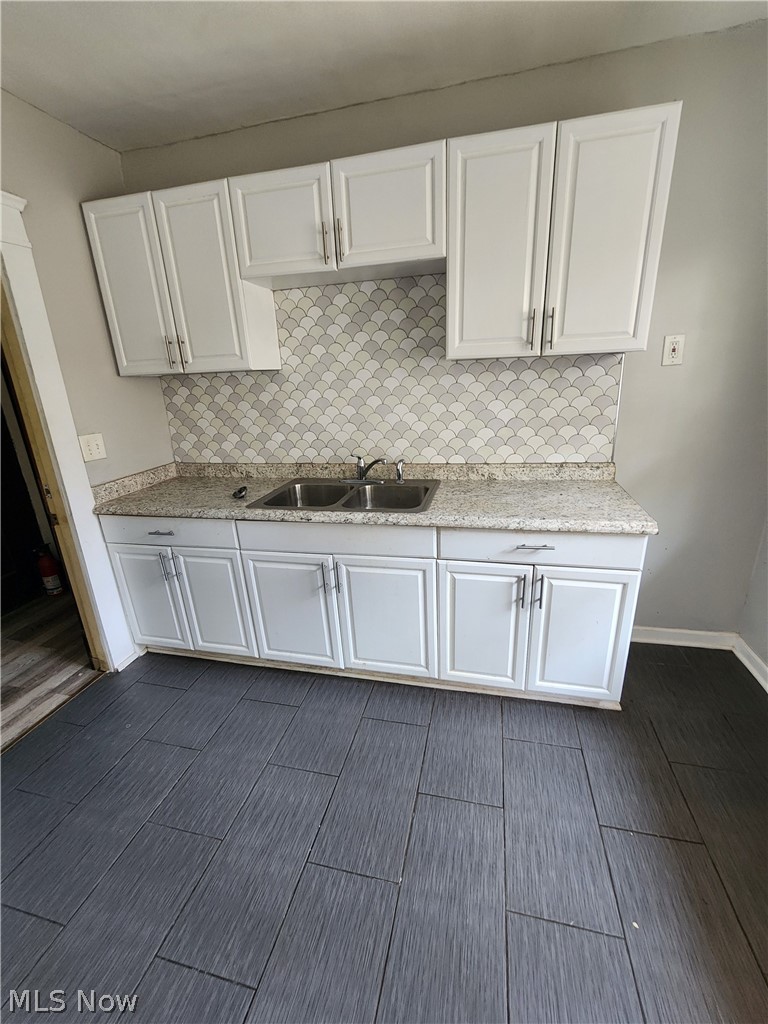 2569 Cheshire Road Shaker Heights OH 44120