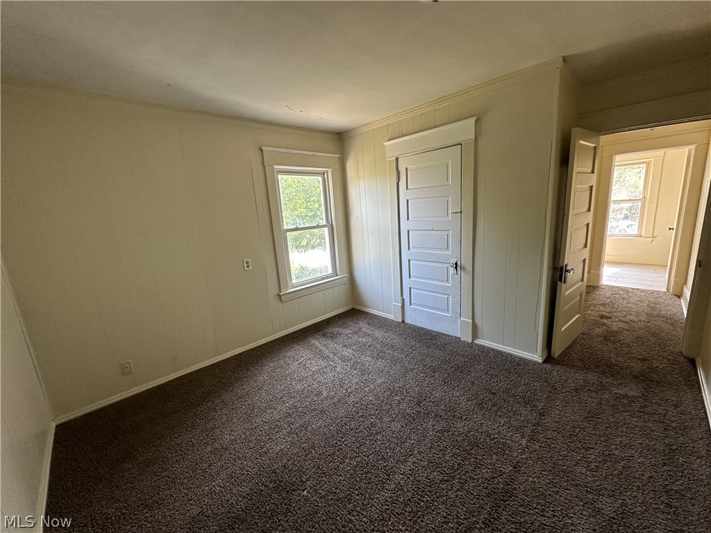 110 Halls Heights Avenue Youngstown OH 44509