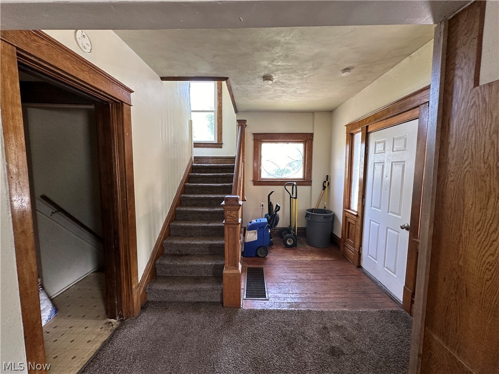 110 Halls Heights Avenue Youngstown OH 44509