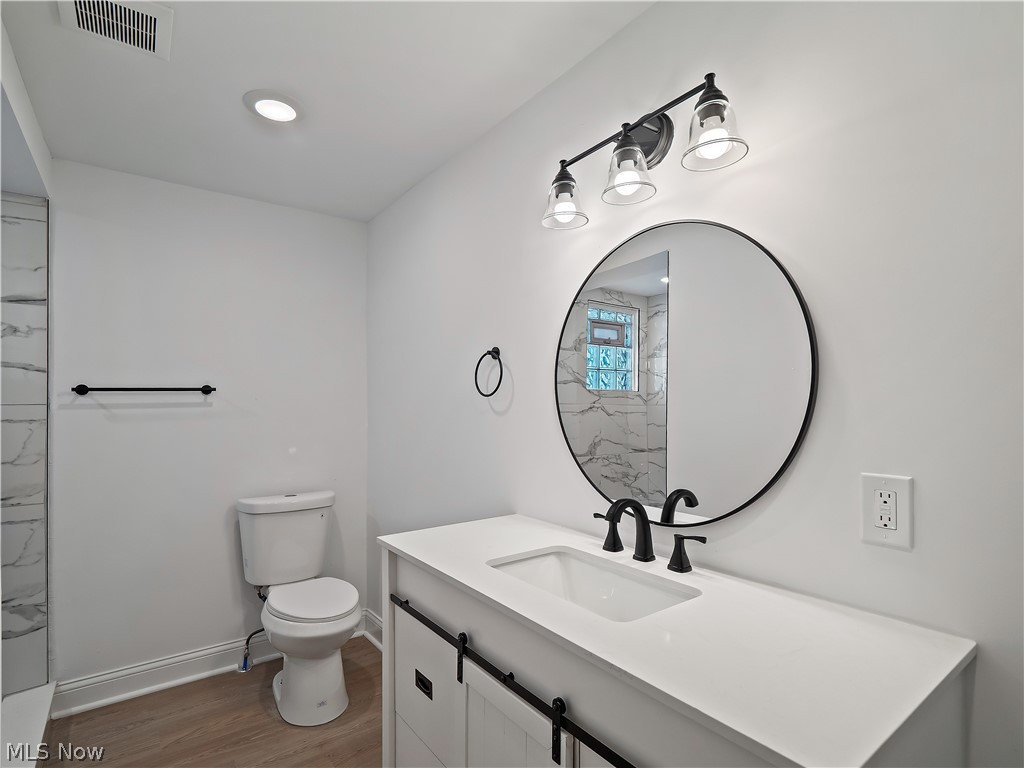 2037 W 11th Cleveland OH 44113