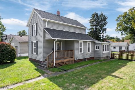 132 31st Street SW Barberton OH 44203