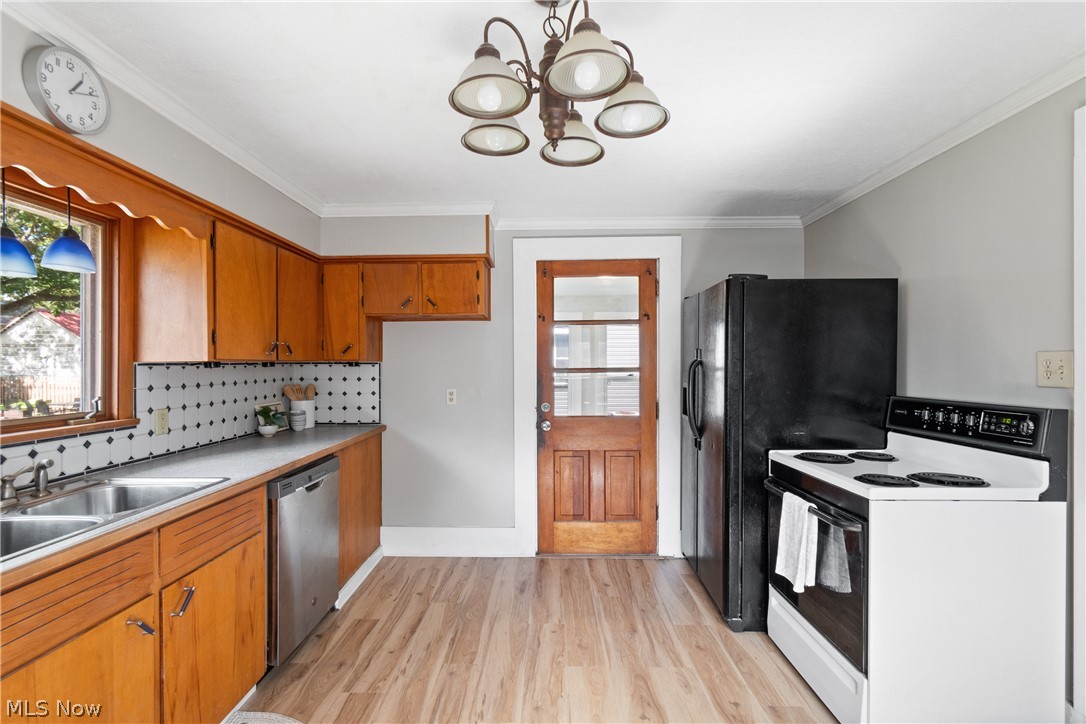 132 31st Street SW Barberton OH 44203