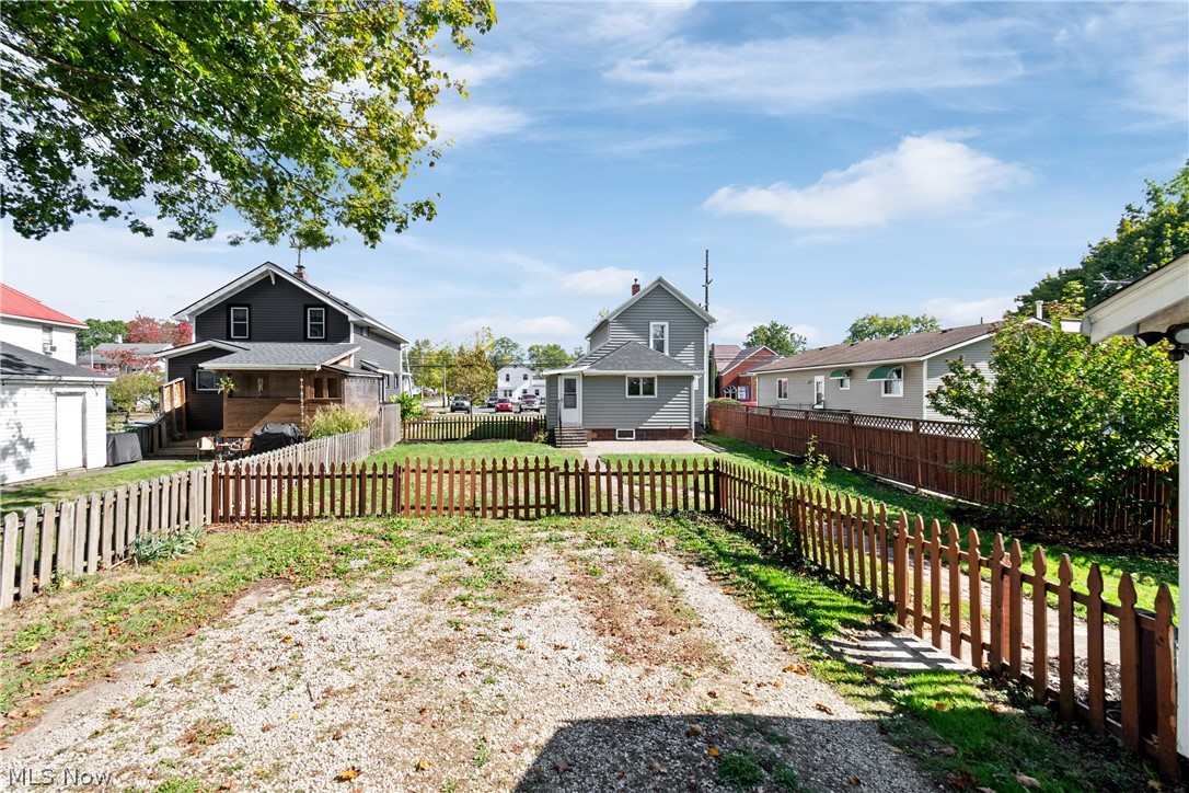132 31st Street SW Barberton OH 44203