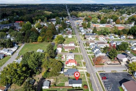 132 31st Street SW Barberton OH 44203
