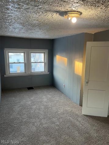 1071 Fairbanks Place Akron OH 44306