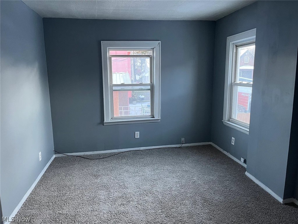 1071 Fairbanks Place Akron OH 44306