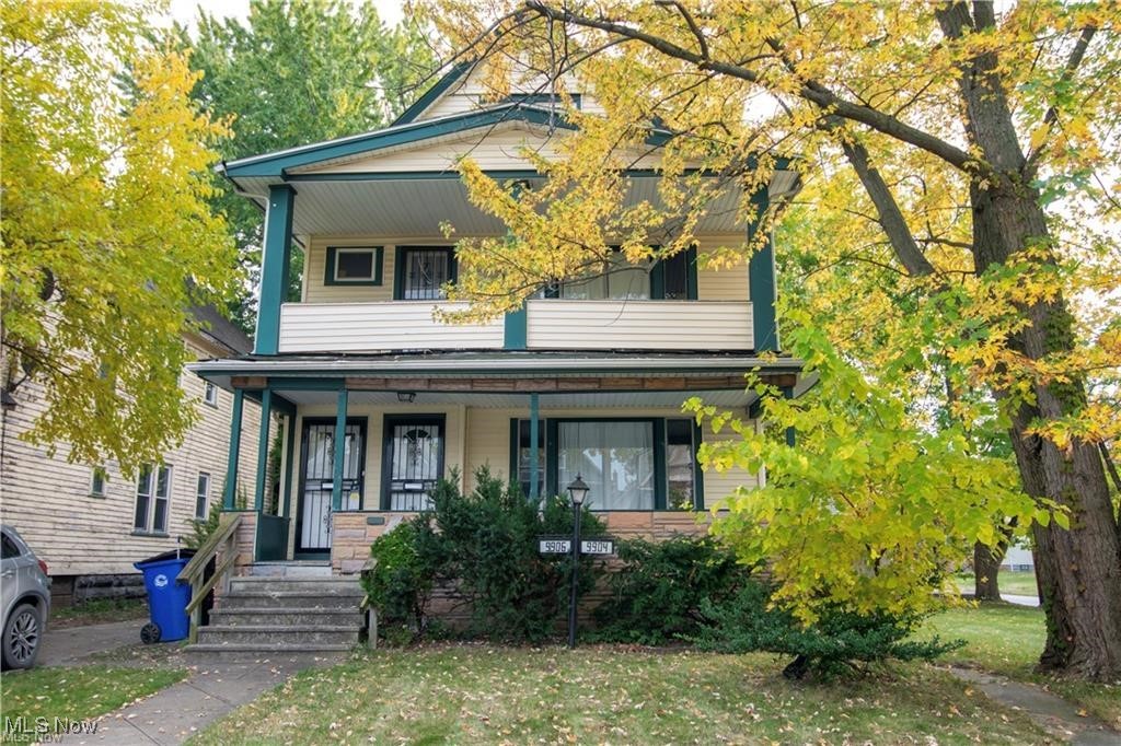 9904 Parkgate Avenue Cleveland OH 44108