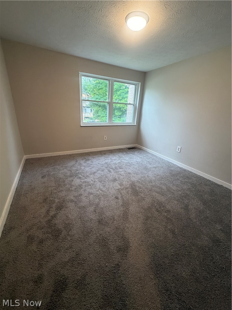 9409 Manor Avenue Cleveland OH 44104