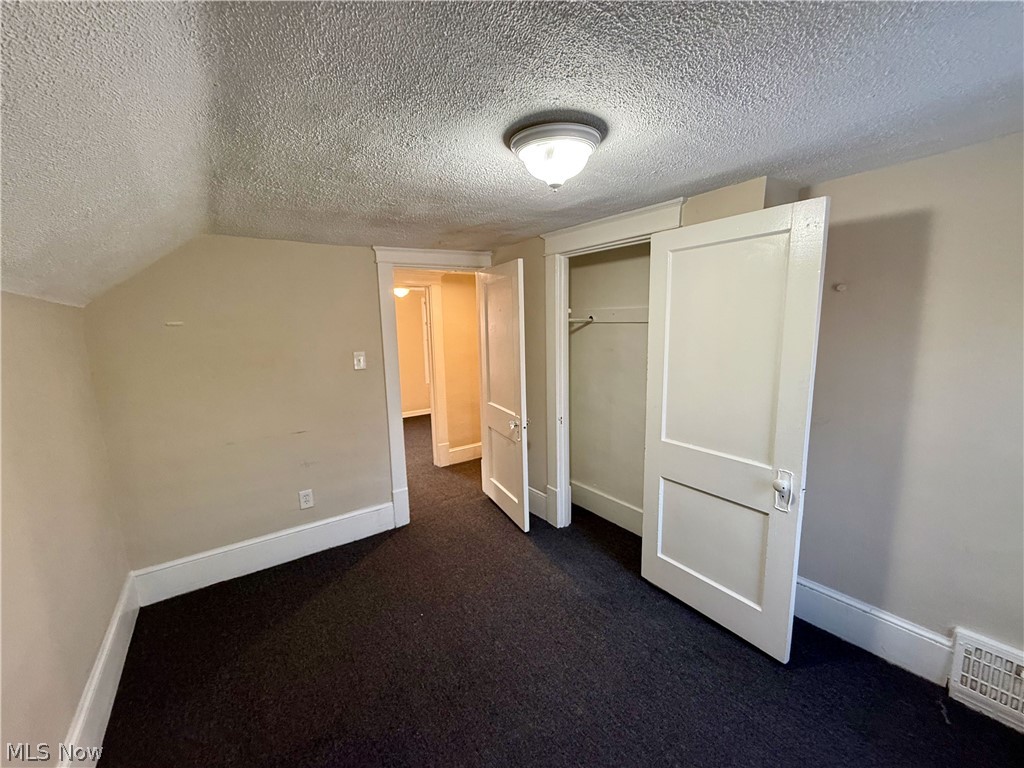 2157 10th Street SW Akron OH 44314