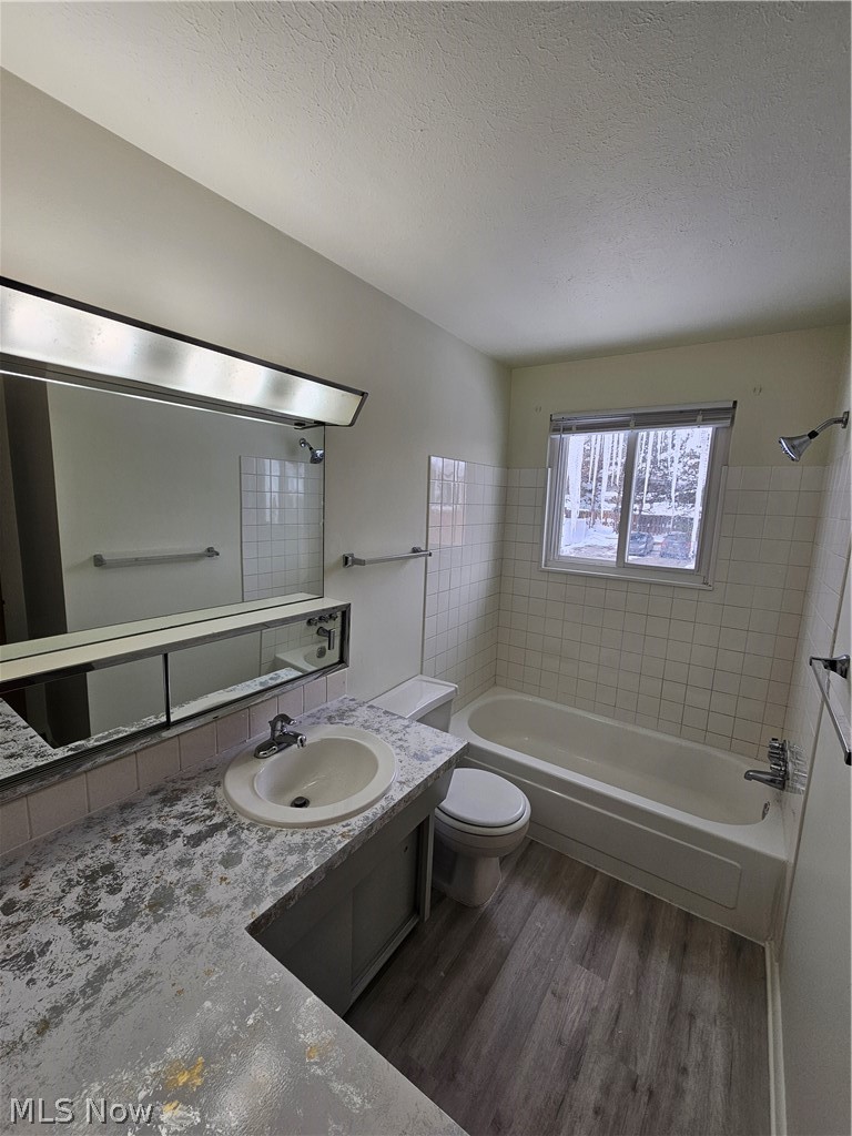 111 E Sprague Road Seven Hills OH 44131