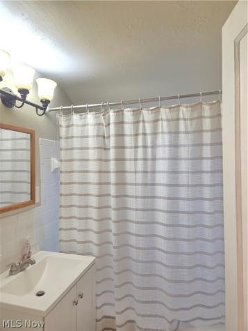 21711 S Lake Shore Boulevard Euclid OH 44123