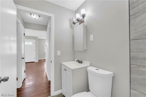 4992 Claremont Boulevard Garfield Heights OH 44125