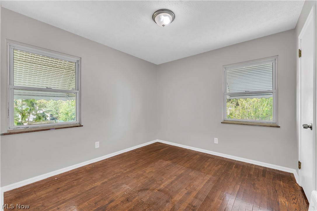 4992 Claremont Boulevard Garfield Heights OH 44125